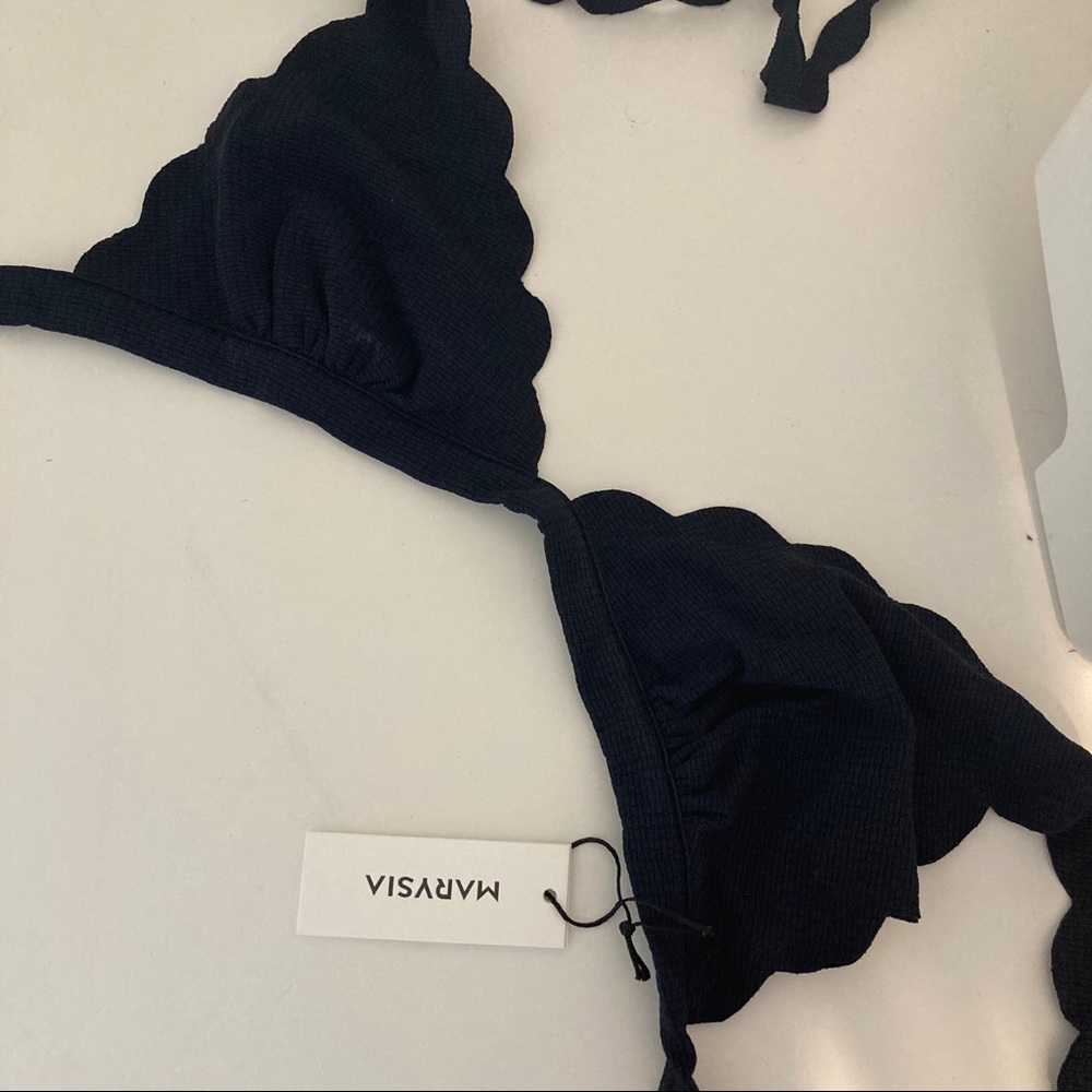 Marysia Scalloped Bikini Top Navy / Indigo NWT